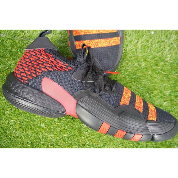 Adidas TRAE YOUNG 2 - HQ0986 - Men\'s Size 12 main image 4